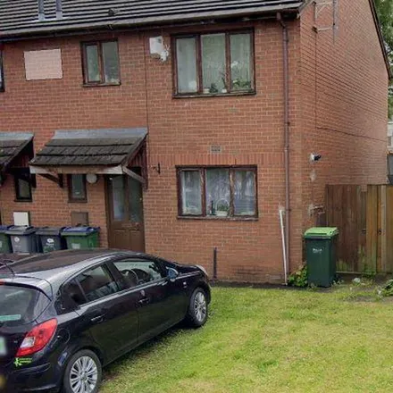 Rent this 3 bed duplex on Schneider Electric in Middlemore Road, Birmingham