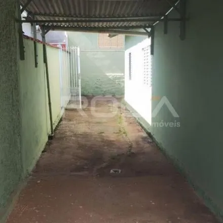 Buy this 2 bed house on Rua 13 de Maio in Azulville, São Carlos - SP