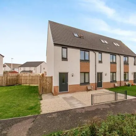 Buy this 3 bed townhouse on unnamed road in Fife, KY1 2BT