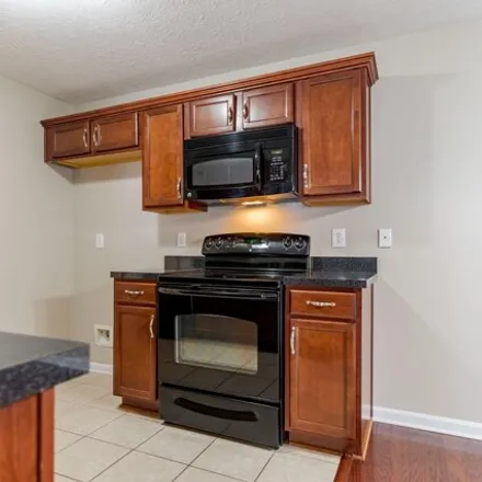 Image 6 - 9906 Whitney Springs Way, Thixton, Louisville, KY 40291, USA - Condo for sale