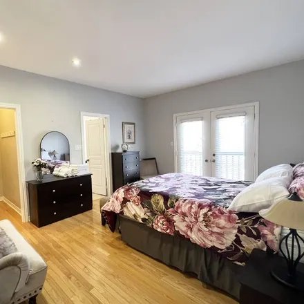 Rent this 2 bed house on Southshore in Barrie, ON L4N 9K3