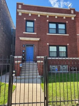 Rent this 3 bed house on 4236-4238 South Champlain Avenue in Chicago, IL 60653