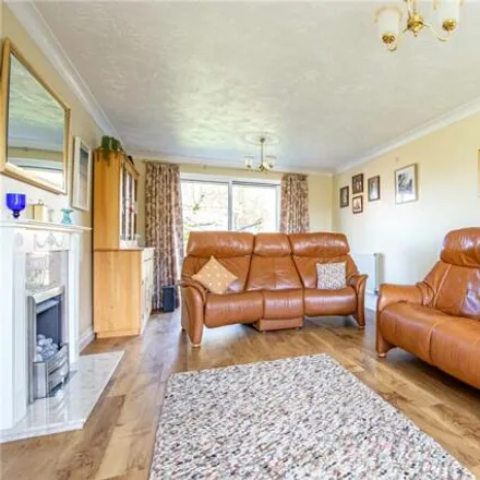 Image 3 - 23 Home Field Close, South Gloucestershire, BS16 7BH, United Kingdom - House for sale
