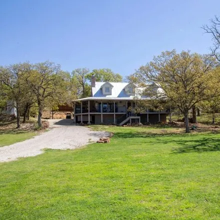 Buy this 3 bed house on 328 Lake Club Rd in Ardmore, Oklahoma