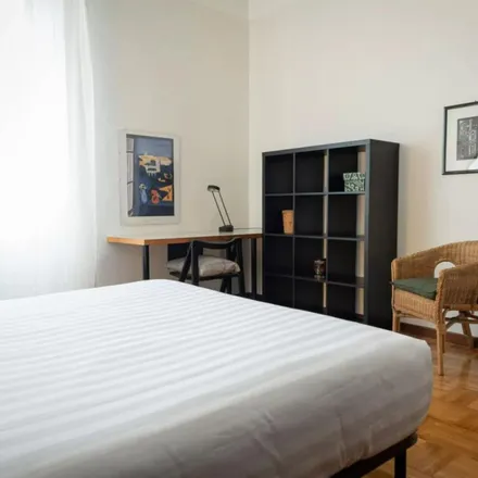 Image 9 - Scuola secondaria di primo grado Monteverdi, Via Vittoria Colonna, 42, 20149 Milan MI, Italy - Apartment for rent