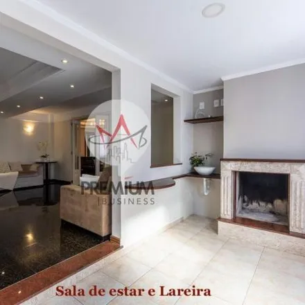 Buy this 5 bed apartment on Rua 3506 in Centro, Balneário Camboriú - SC