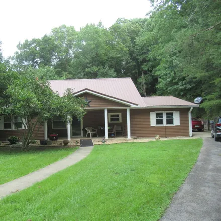 Buy this 5 bed house on 2516 Old State Road in Roundstone, Rockcastle County
