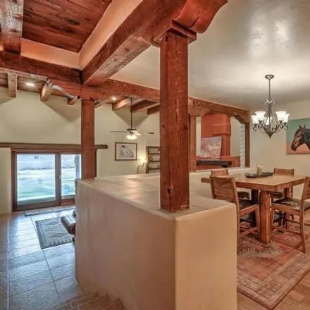 Image 7 - 908 Green Valley Road Northwest, Los Ranchos de Albuquerque, Bernalillo County, NM 87107, USA - House for sale