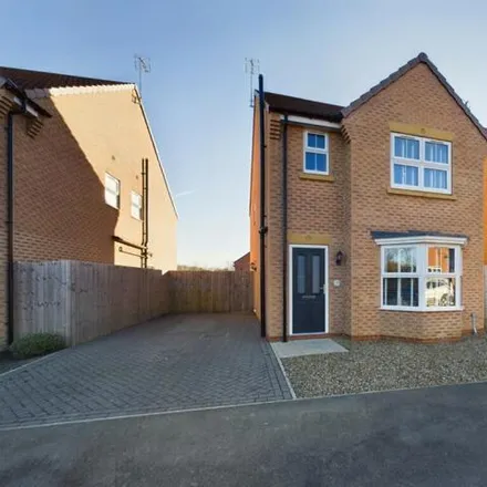 Buy this 3 bed house on Hudson Close in Driffield, YO25 9FG