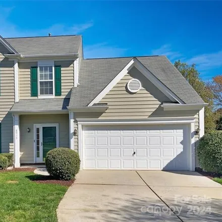 Buy this 3 bed house on 8915 Coppermine Lane in Charlotte, NC 28269