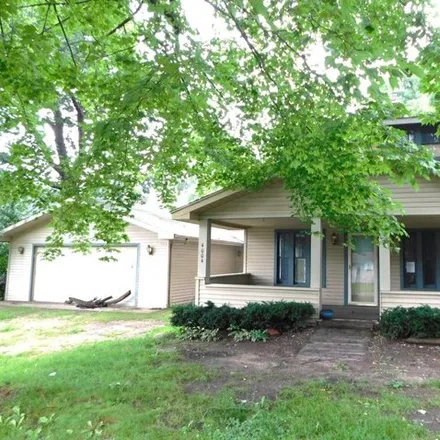 Buy this 3 bed house on 4004 Riverside Rd in Benton Harbor, Michigan