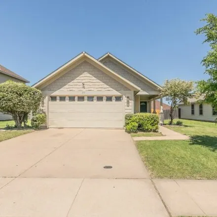 Rent this 3 bed house on 213 Crescent Ridge Drive in Fort Worth, TX 76097