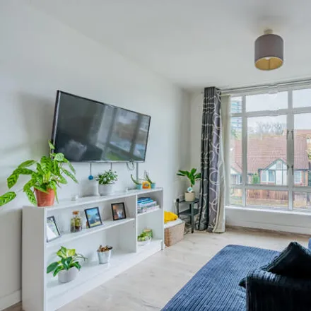 Image 4 - Austen Place, The Ridge, Bristol, BS11 0DB, United Kingdom - Apartment for sale