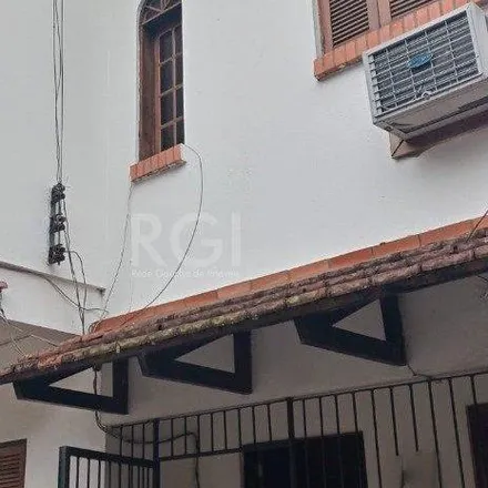 Buy this 4 bed house on Pueblo in Avenida Ijuí 147, Petrópolis