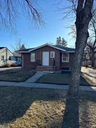 Buy this 4 bed house on 1732 6th Avenue North in Moorhead, MN 56560