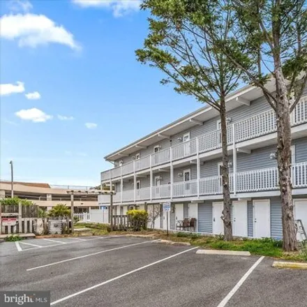 Buy this studio condo on Surf Watch in 41st Street, Ocean City