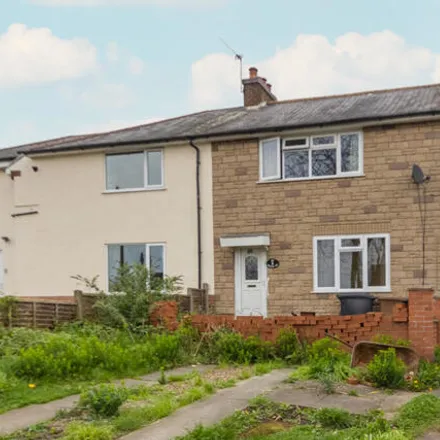 Buy this 3 bed townhouse on Lodge Lane in Nottingham Road, Derby