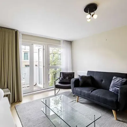 Rent this 2 bed apartment on 99 Eaton Terrace in London, SW1W 8UG