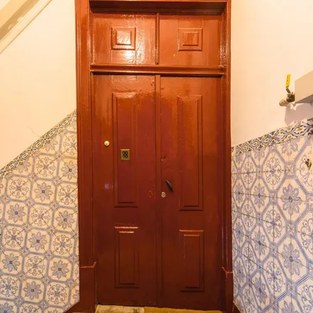 Rent this 3 bed apartment on Taberna Albricoque in Rua dos Caminhos de Ferro, 1100-108 Lisbon