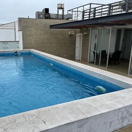 Buy this 2 bed apartment on Institución educativa inicial Bienvenidos in Bolognesi Street 433, Miraflores