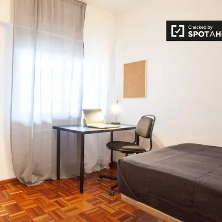 Image 3 - Madrid, Calle de Arturo Soria, 161, 28016 Madrid - Room for rent