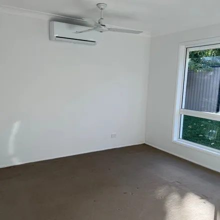 Image 4 - Kingarry Circuit, Merrimac QLD 4226, Australia - Apartment for rent