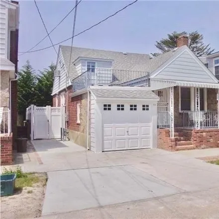 Rent this 4 bed house on 111 Inwood Avenue in Point Lookout, Hempstead