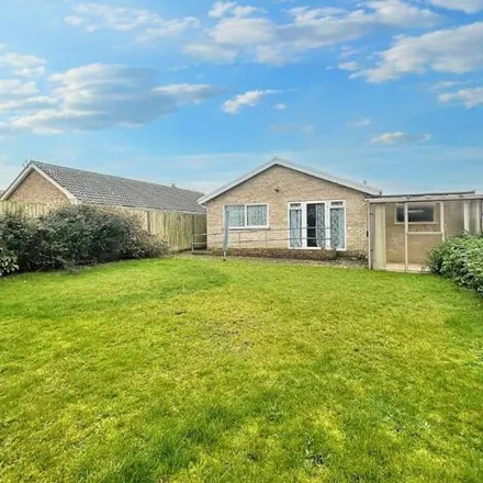 Image 2 - Firle Road, Peacehaven, BN10 8DB, United Kingdom - House for sale