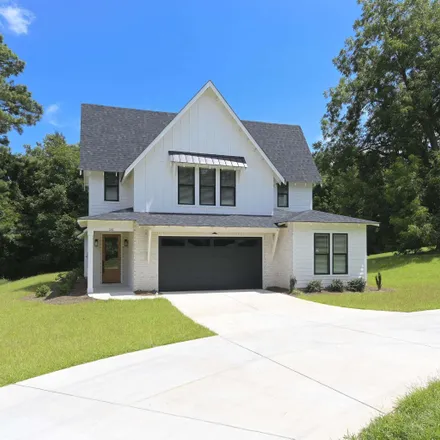 Buy this 5 bed house on 126 Peak Street in Chapin, SC 29036