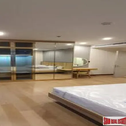 Image 5 - Phrom Phong, Thailand - Apartment for sale