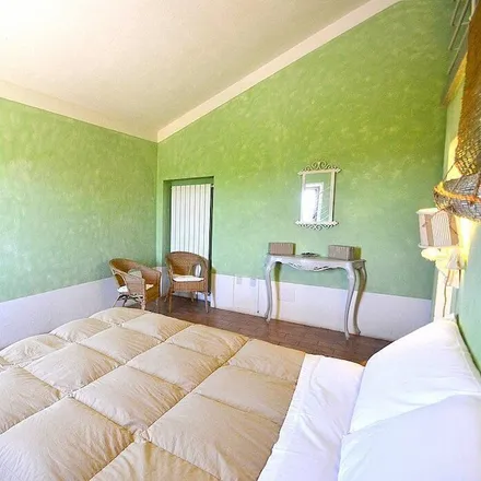 Rent this 1 bed house on 06061 Castiglione del Lago PG