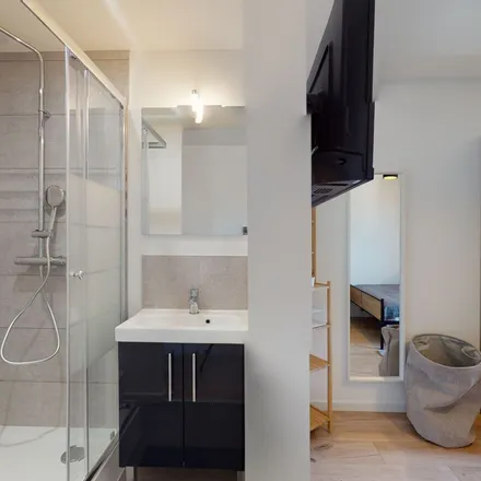 Rent this 1 bed apartment on Résidence Albert Sorel in Rue Albert Sorel, 76100 Rouen