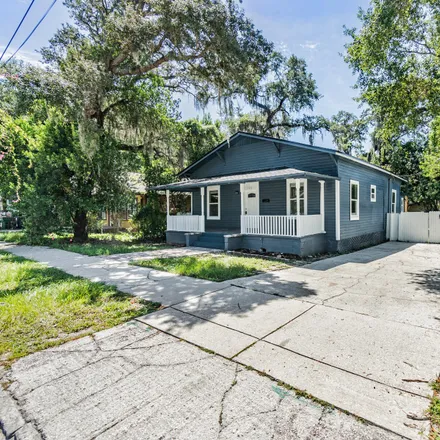 Buy this 4 bed house on 703 East Lake Avenue in Tampa, FL 33603