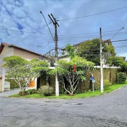 Buy this 4 bed house on Estrada da Fazendinha in Alto de Santa Lúcia, Carapicuíba - SP