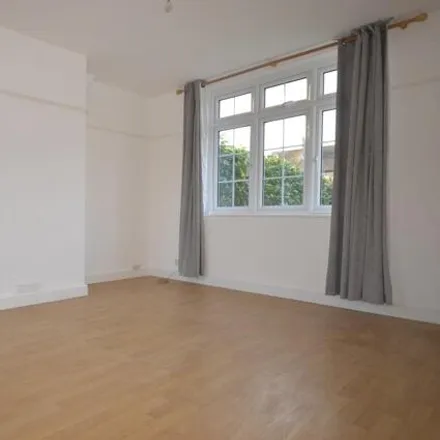 Image 4 - Handside Lane, Welwyn Garden City, AL8 6SJ, United Kingdom - Duplex for rent