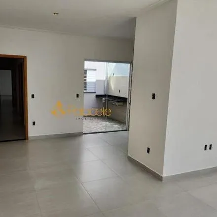 Buy this 3 bed house on Rua Doutor Rodrigo Romeiro in Crispim, Pindamonhangaba - SP