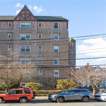 Rent this 1 bed condo on 151 Centre Avenue in New Rochelle, NY 10805