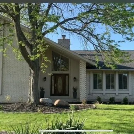 Image 3 - 1734 Strickland Drive, Bloomfield Township, MI 48302, USA - House for rent