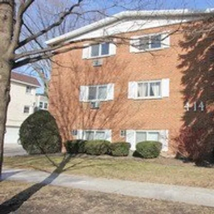 Buy this 2 bed condo on 414 South Elmwood Avenue in Oak Park, IL 60302