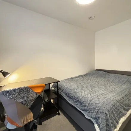 Rent this 2 bed apartment on Halo in School Street, Manchester
