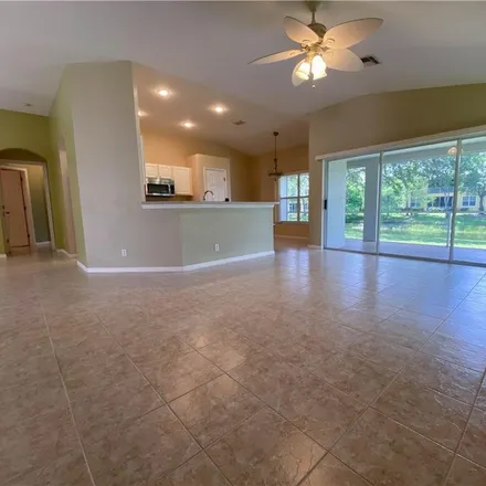 Image 6 - 8431 Hollow Brook Circle, Collier County, FL 34119, USA - House for sale