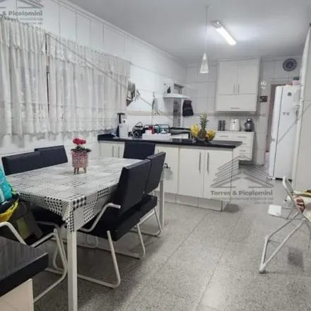 Buy this 3 bed house on Rua Itaqueri 807 in Mooca, São Paulo - SP