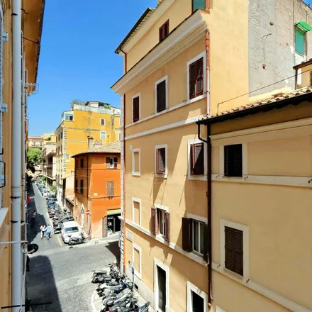 Rent this 1 bed apartment on Al Passetto di Borgo in Borgo Pio, 60