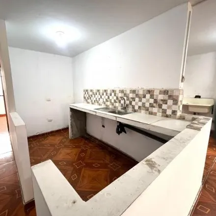 Buy this 3 bed apartment on Liceo Naval Capitán de Corbeta Manuel Clavero Muga in Avenida Venus, Ventanilla