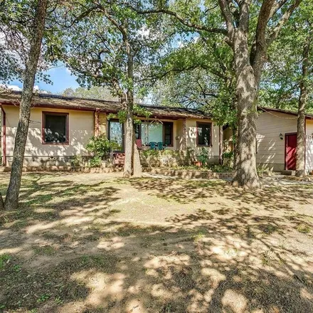 Image 3 - 223 School Street, Azle, TX 76020, USA - House for sale