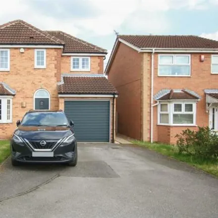 Buy this 4 bed house on Longfield Drive in Edenthorpe, DN3 2RG