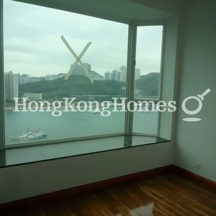 Image 1 - China, Hong Kong, Tsuen Wan District, One Kowloon Peak, Po Fung Terrace - Apartment for rent