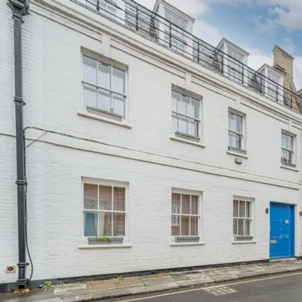 Buy this 4 bed house on Montrose House in Headfort Place, London