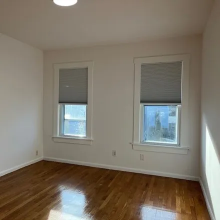 Image 5 - Day Square, 8 Shelby Street, Boston, MA 02298, USA - Apartment for rent