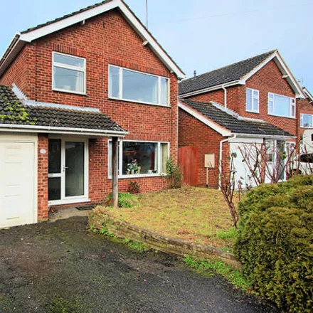 Buy this 3 bed house on Harecroft Crescent in Sapcote, LE9 4FX